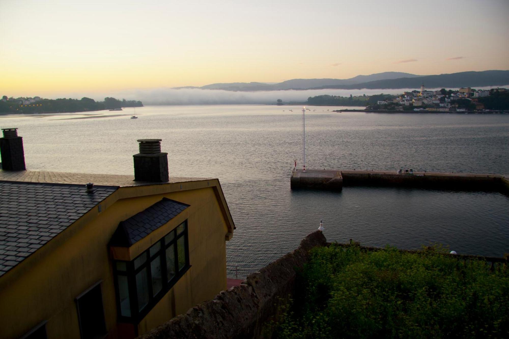Mirador Ria De Ribadeo Apartment Exterior photo